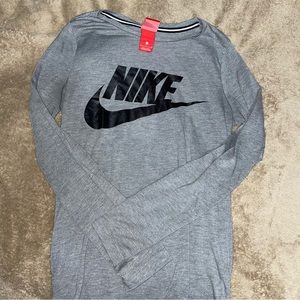 Nike long sleeve top
